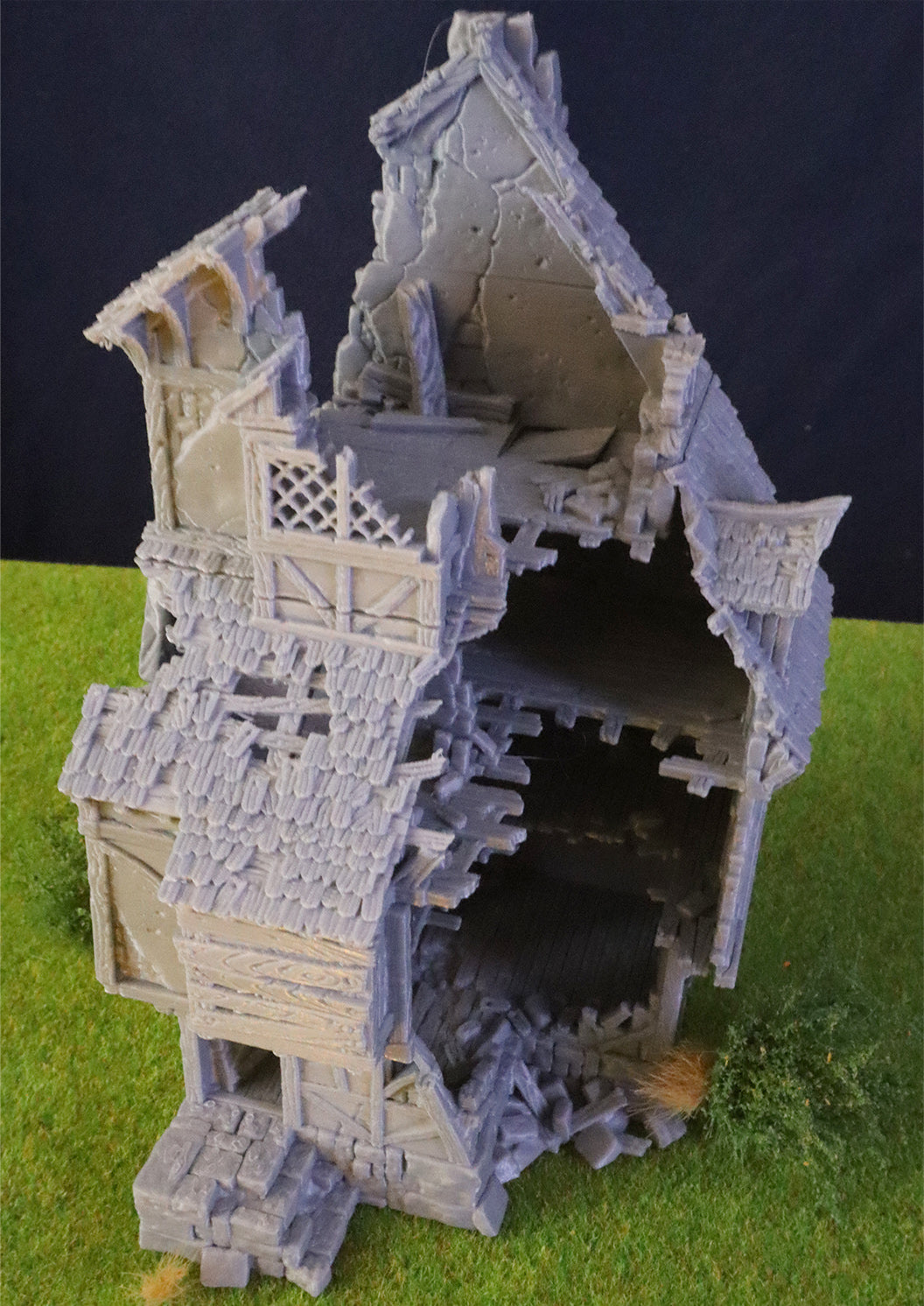 Medieval House Destroyed City of Tarok for RPGs, Board Games, Painters and Collectors