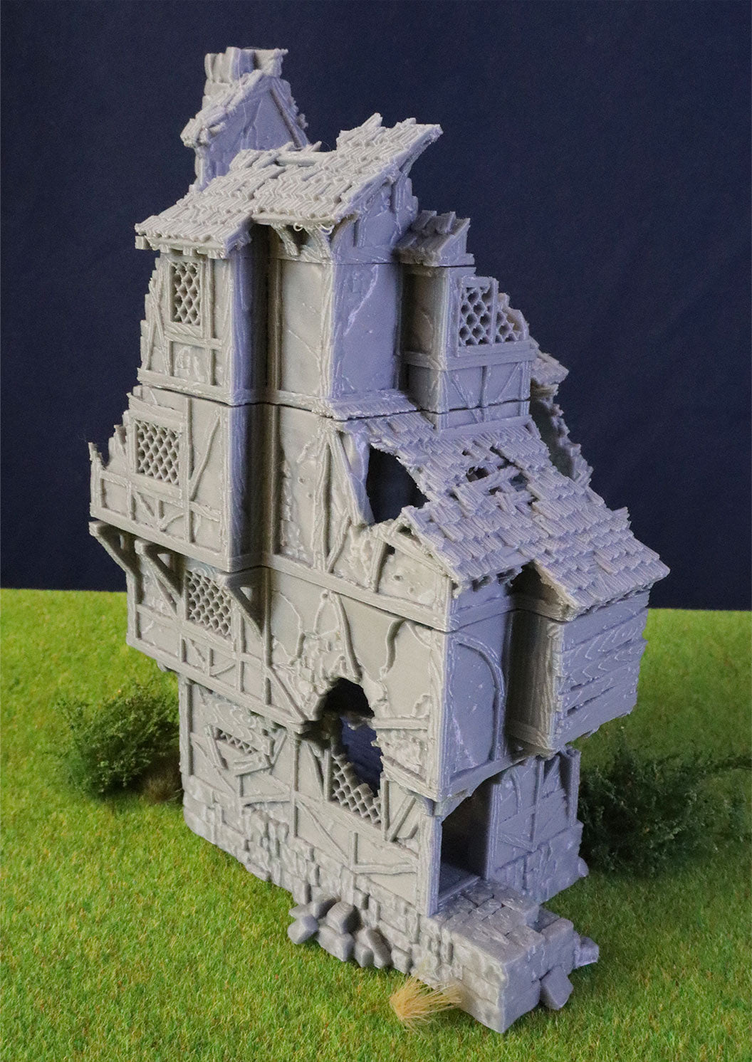 Medieval House Destroyed City of Tarok for RPGs, Board Games, Painters and Collectors